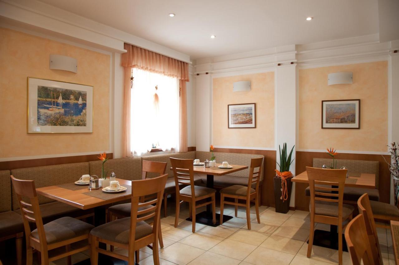 Gaestehaus Stoegmueller Asten المظهر الخارجي الصورة